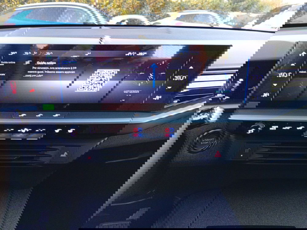 Opel Grandland nuova a Catania (19)