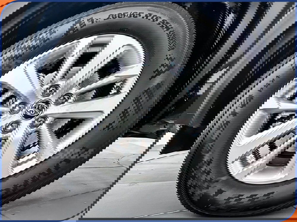 Toyota Yaris Cross usata a Milano (7)