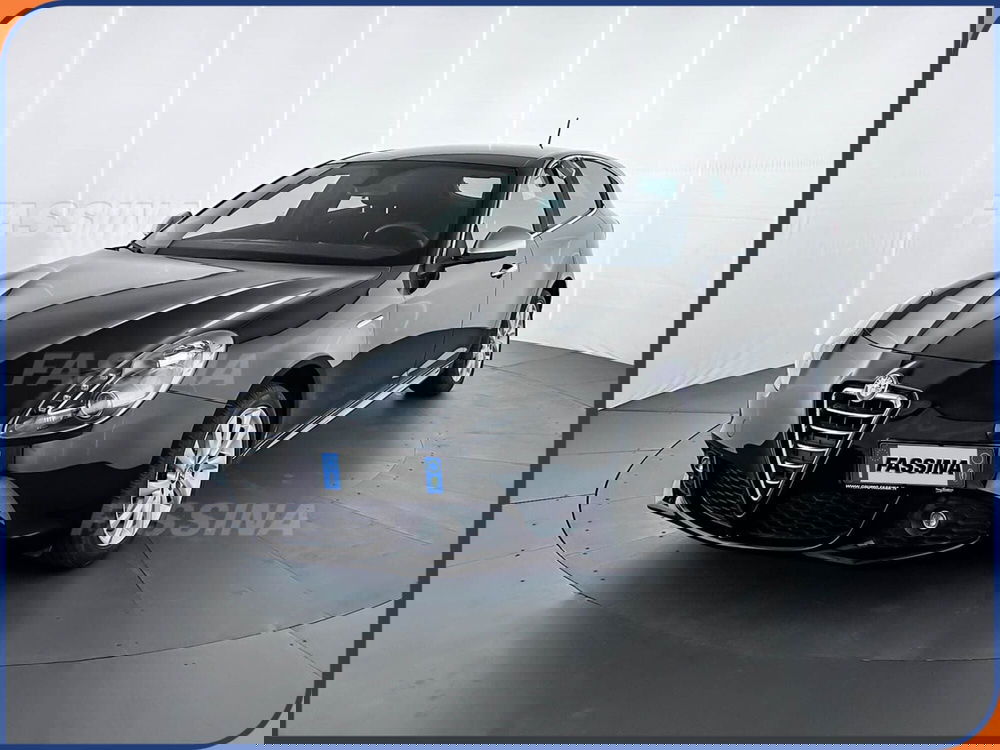 Alfa Romeo Giulietta usata a Milano (3)