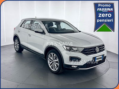 Volkswagen T-Roc 1.5 TSI ACT DSG Advanced BlueMotion Technology del 2020 usata a Milano