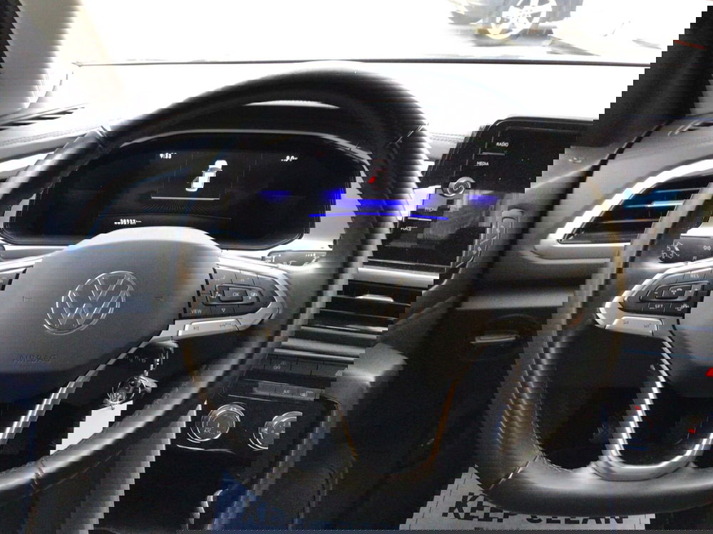 Volkswagen T-Roc usata a Genova (14)