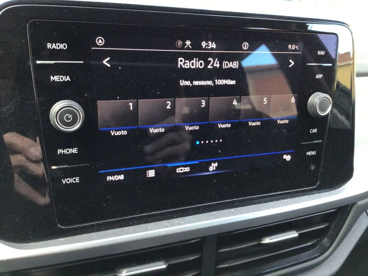 Volkswagen T-Roc usata a Genova (16)