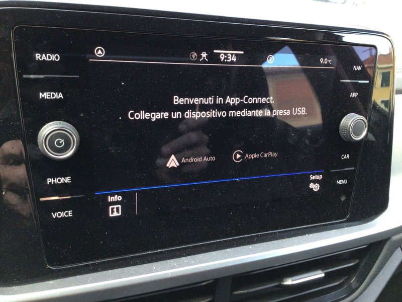 Volkswagen T-Roc usata a Genova (18)