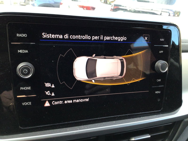 Volkswagen T-Roc usata a Genova (19)