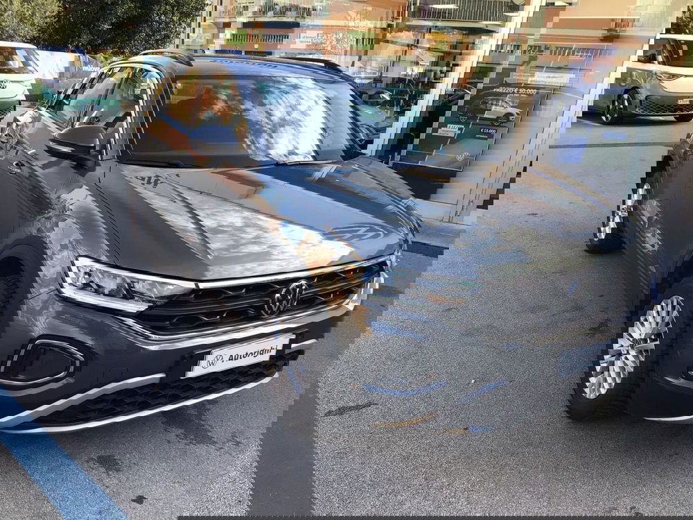 Volkswagen T-Roc usata a Genova (3)