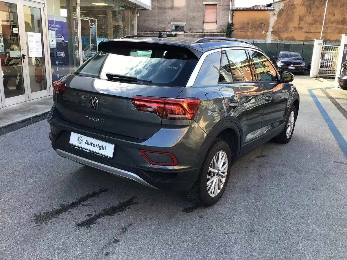 Volkswagen T-Roc usata a Genova (5)