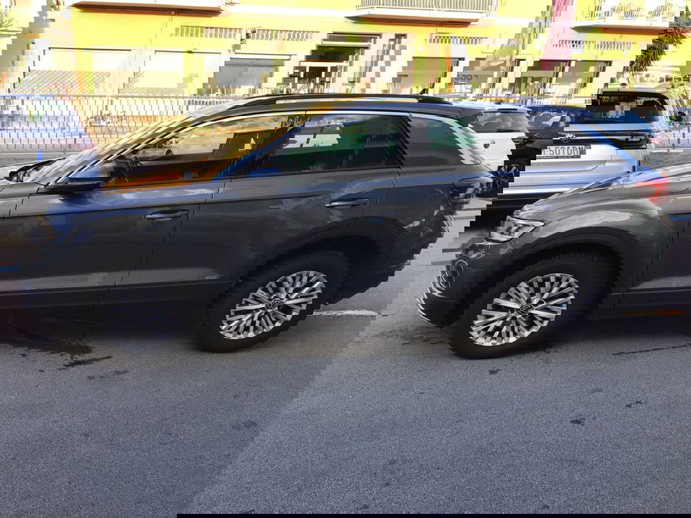 Volkswagen T-Roc usata a Genova (8)