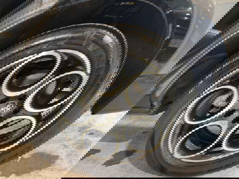 Alfa Romeo Tonale usata a Foggia (7)