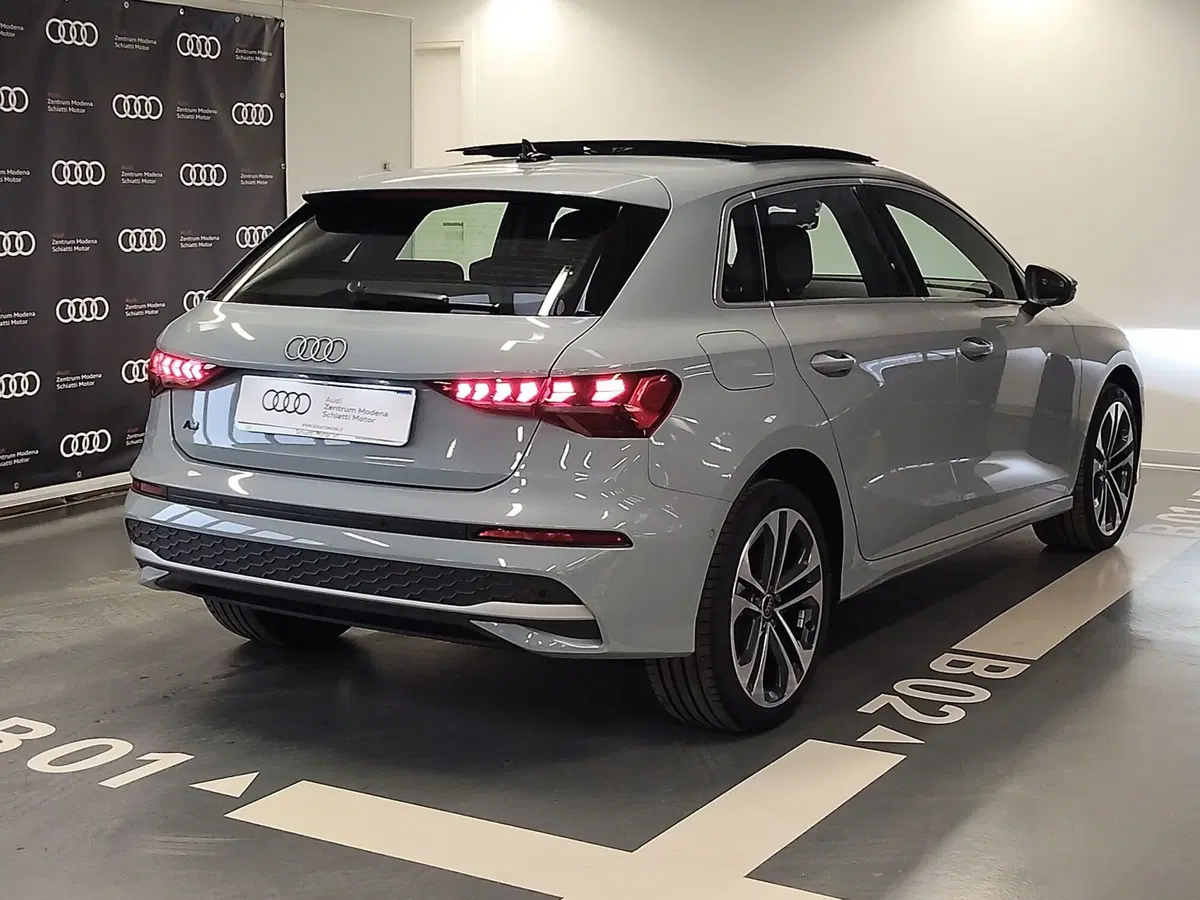 Audi A3 Sportback nuova a Modena (4)