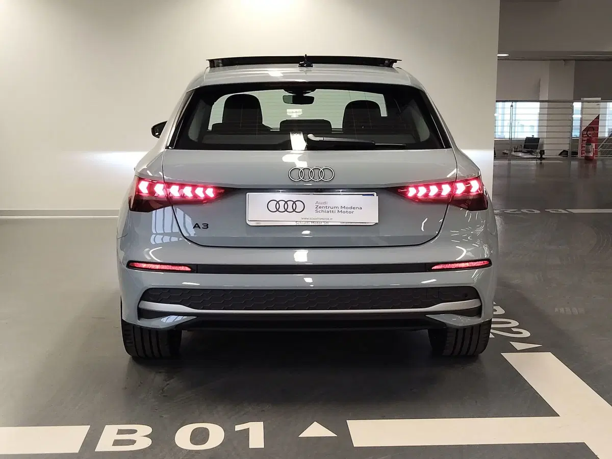 Audi A3 Sportback nuova a Modena (5)
