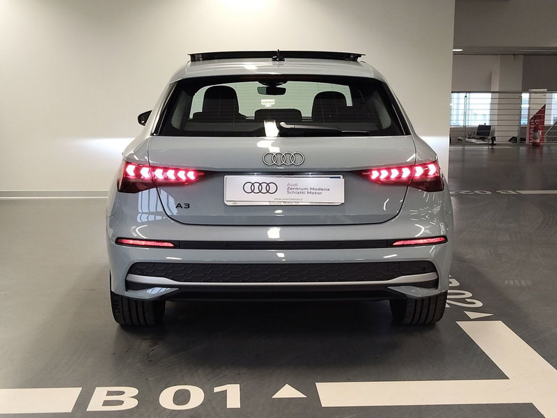 Audi A3 Sportback nuova a Modena (5)