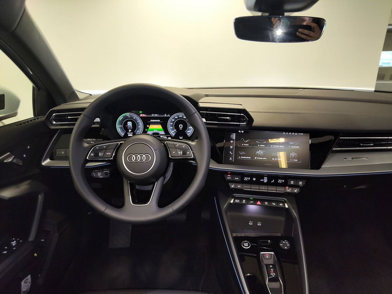 Audi A3 Sportback nuova a Modena (7)