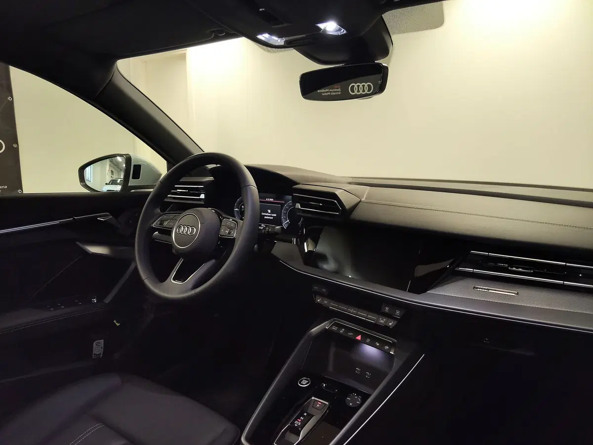 Audi A3 Sportback nuova a Modena (8)