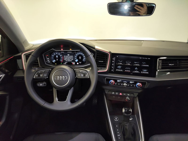 Audi A1 Sportback nuova a Modena (6)