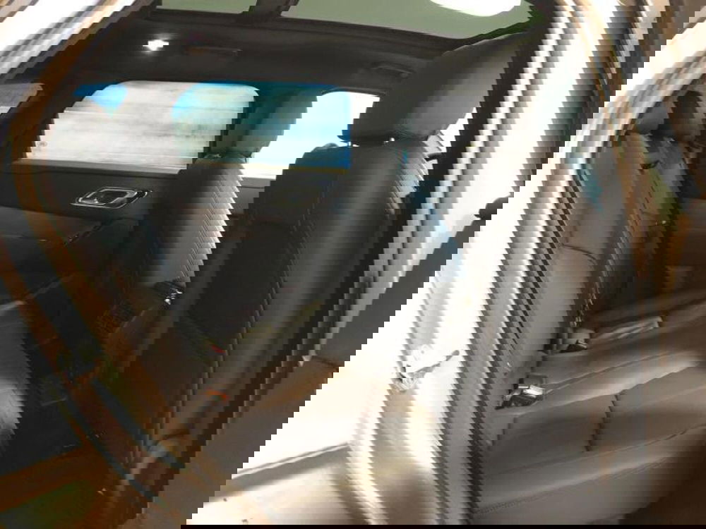 Land Rover Range Rover Velar usata a Venezia (7)