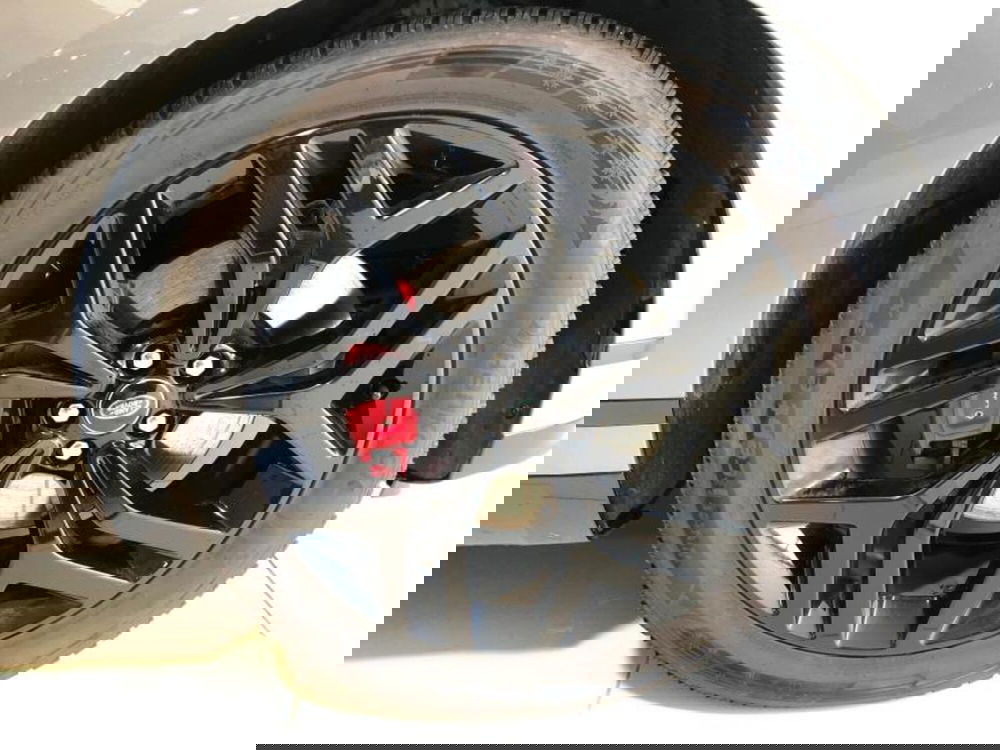 Land Rover Range Rover Velar usata a Venezia (9)