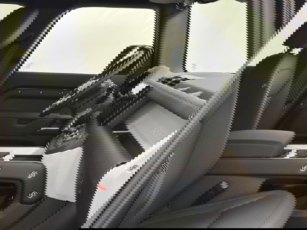 Land Rover Defender usata a Lodi (3)