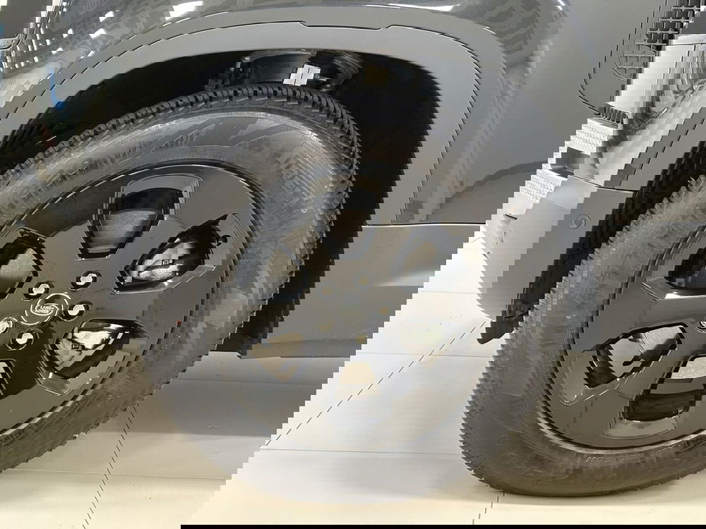 Land Rover Defender usata a Lodi (9)