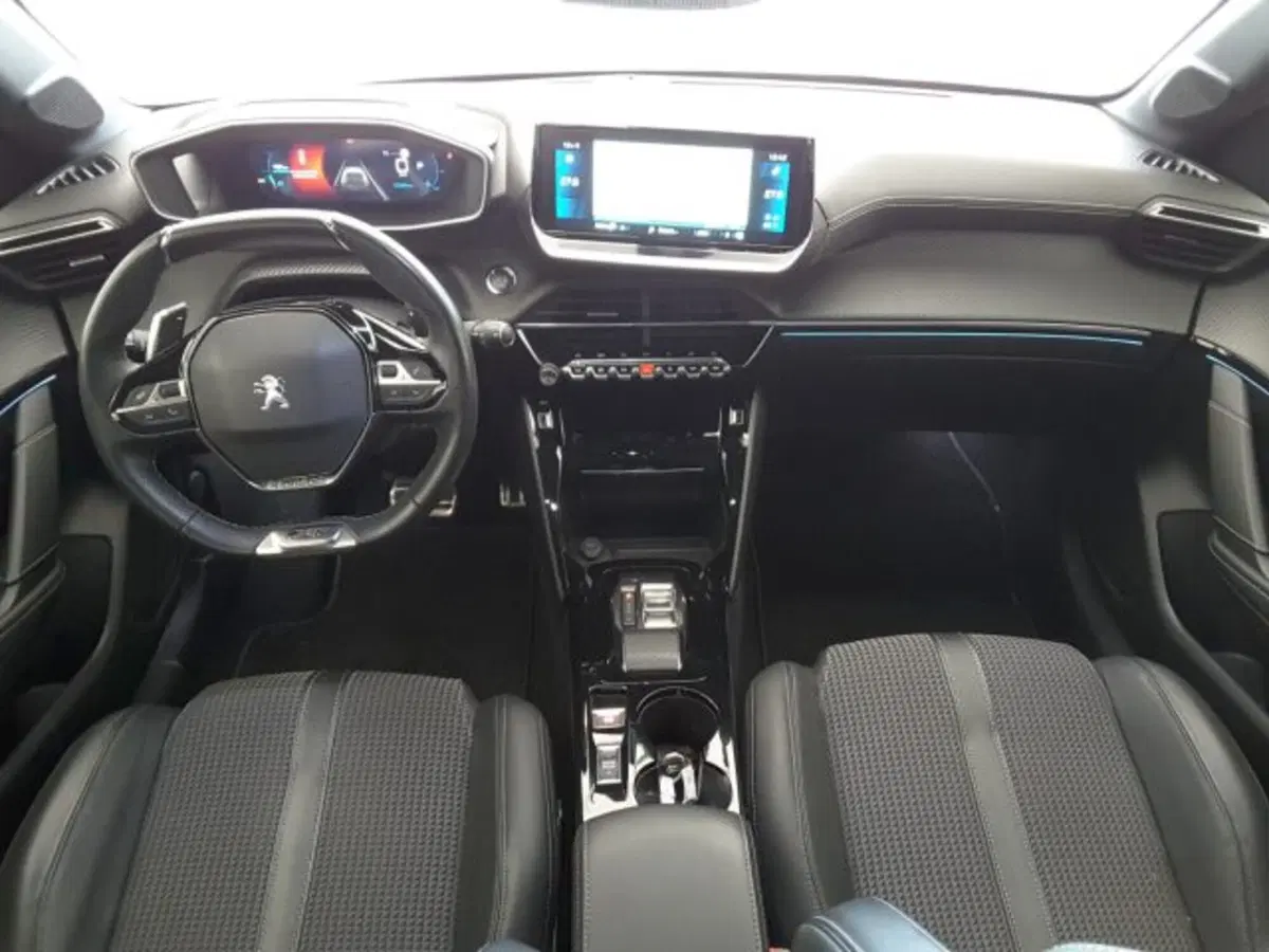 Peugeot 208 usata a Firenze (10)