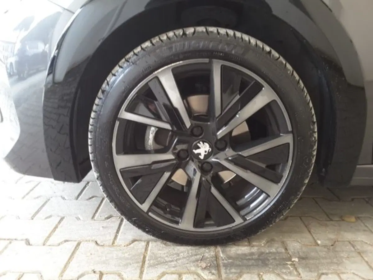 Peugeot 208 usata a Firenze (4)