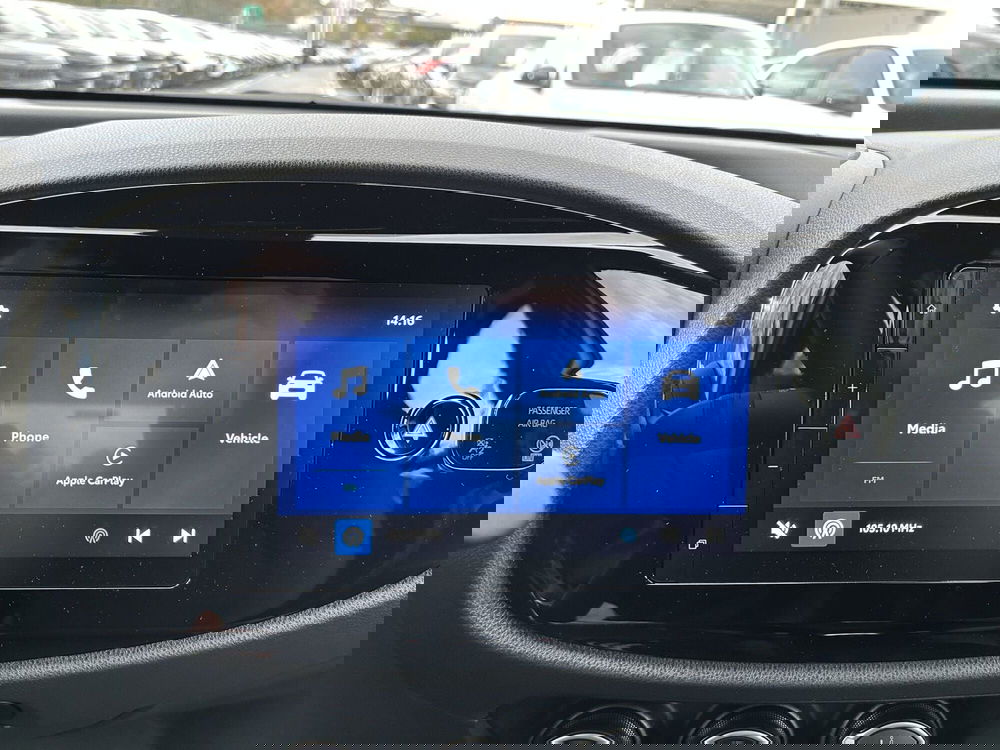 Toyota Aygo X nuova a Roma (15)