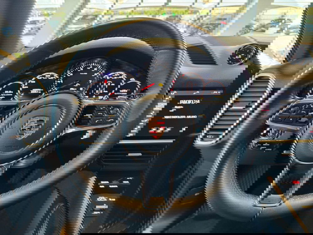 Porsche Cayenne usata a Firenze (19)