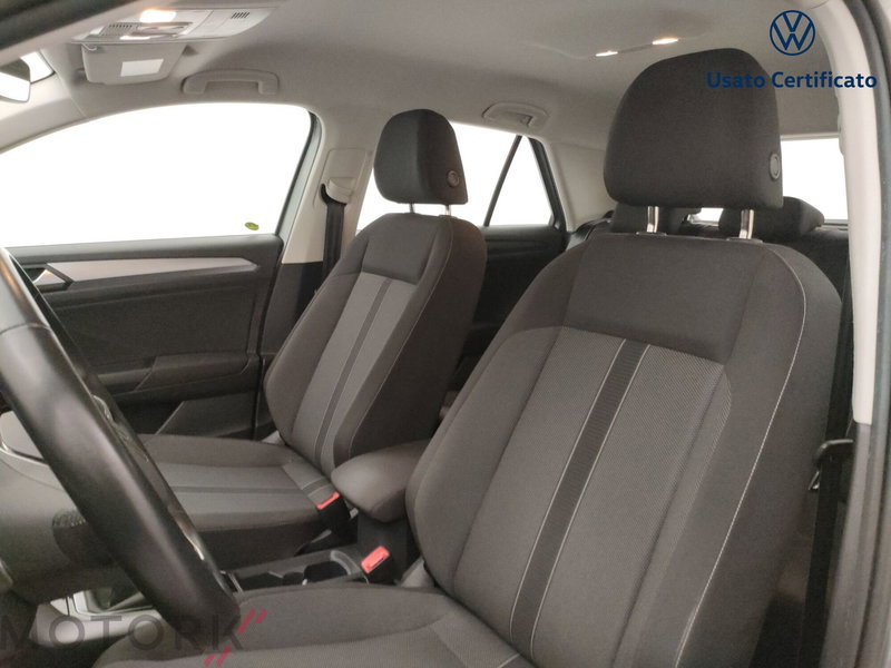 Volkswagen T-Roc usata a Varese (11)