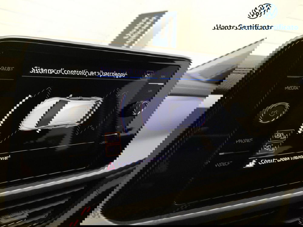 Volkswagen T-Roc usata a Varese (15)