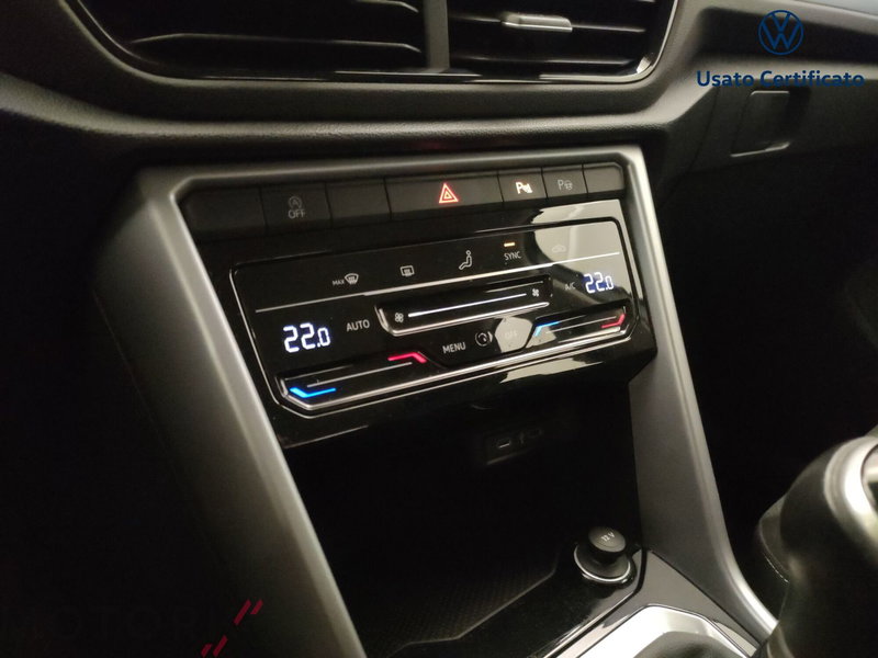 Volkswagen T-Roc usata a Varese (16)