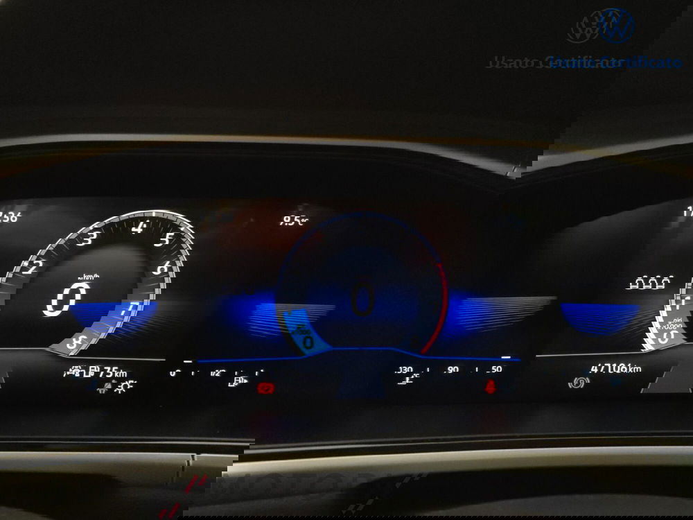 Volkswagen T-Roc usata a Varese (17)