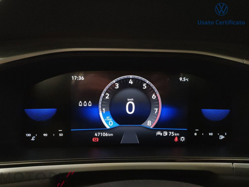 Volkswagen T-Roc usata a Varese (17)