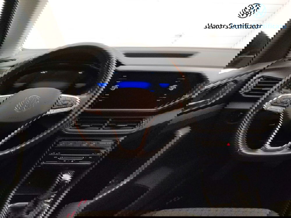 Volkswagen T-Cross usata a Varese (12)