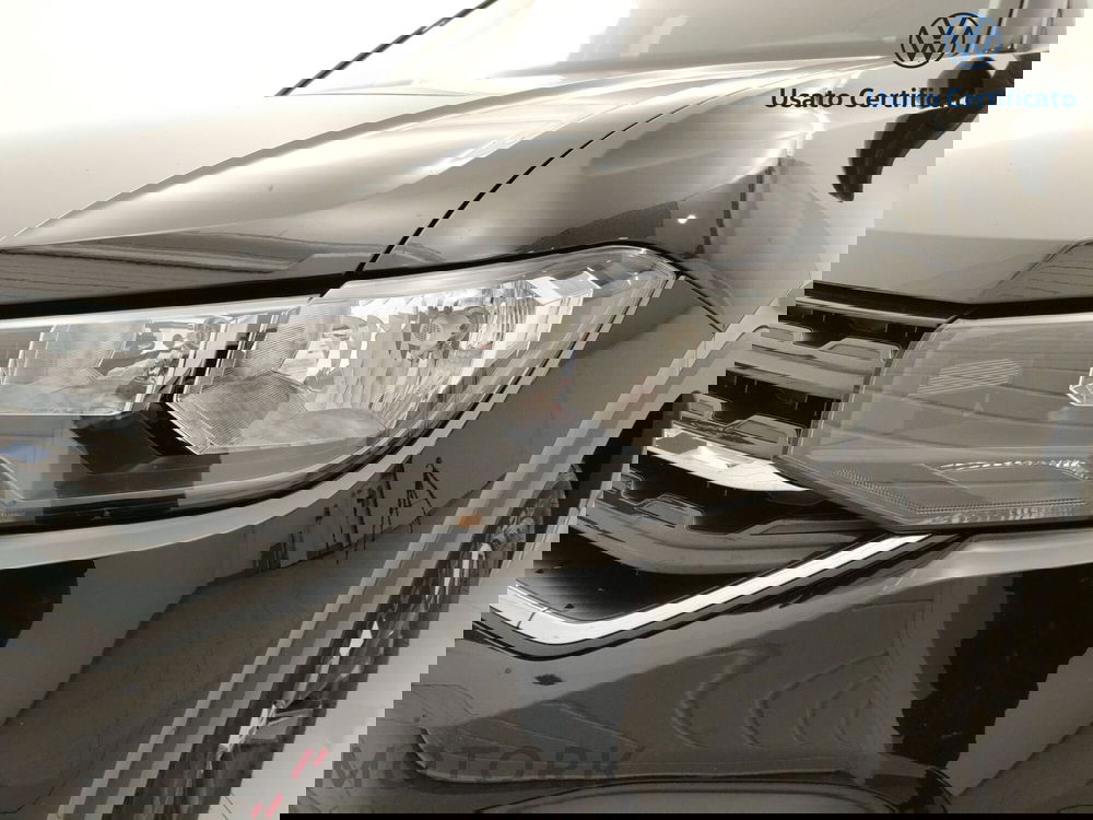 Volkswagen T-Cross usata a Varese (7)