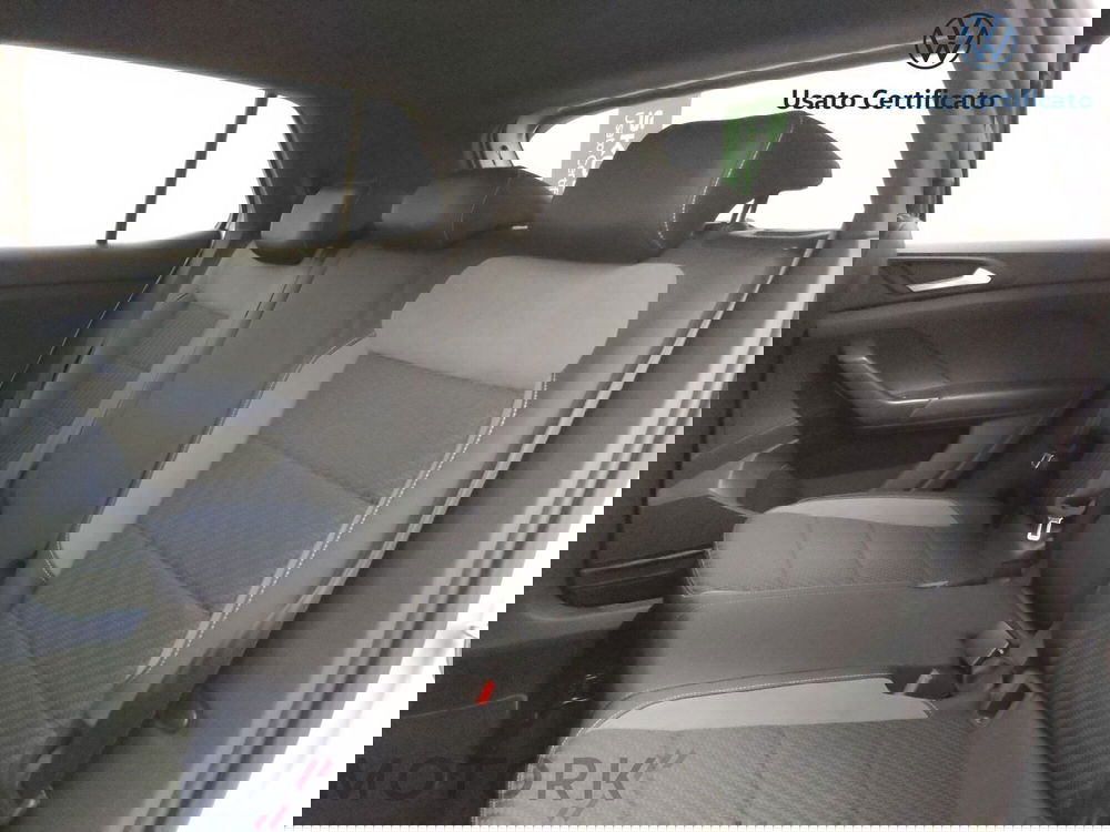 Volkswagen T-Cross usata a Varese (10)