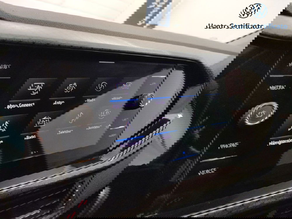 Volkswagen T-Cross usata a Varese (14)