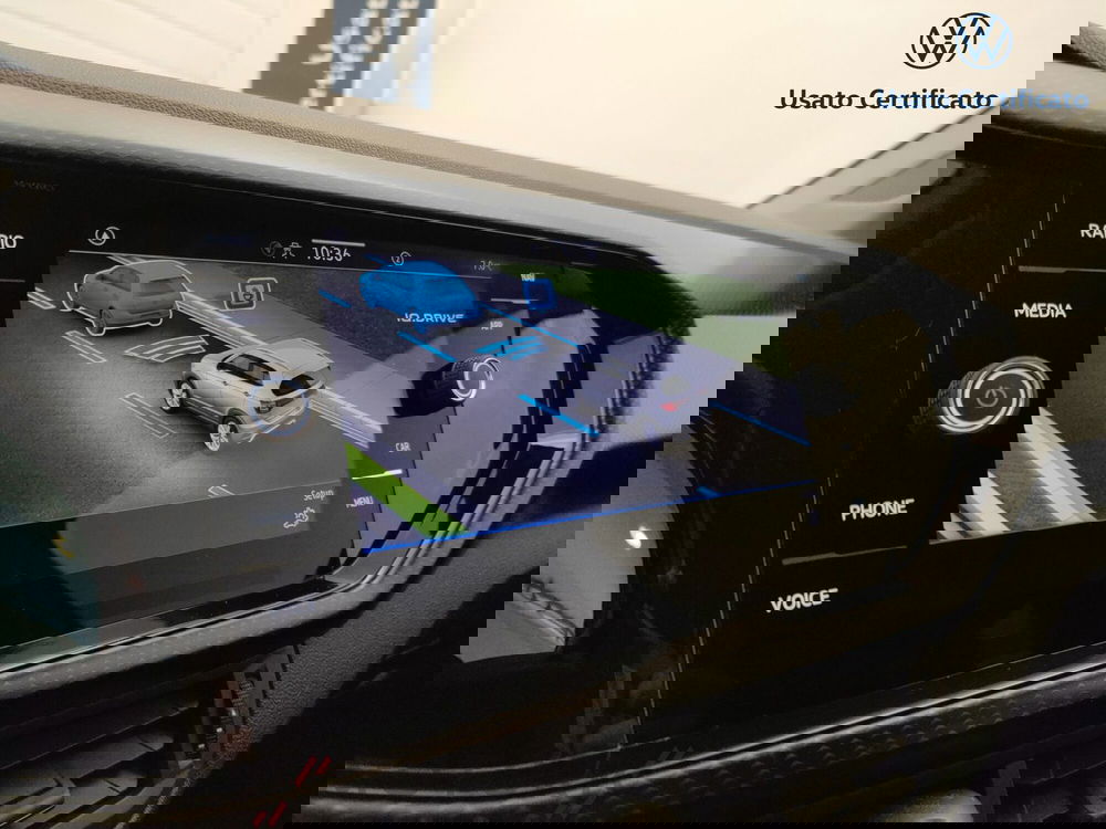 Volkswagen T-Cross usata a Varese (14)