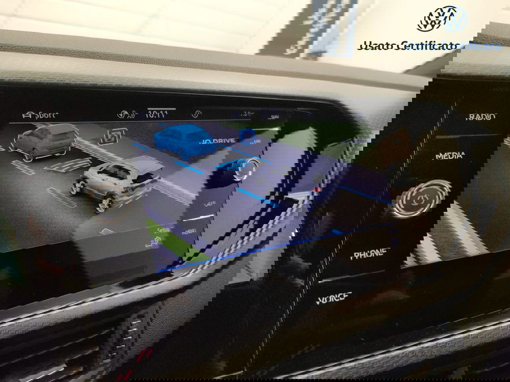 Volkswagen T-Cross usata a Varese (16)