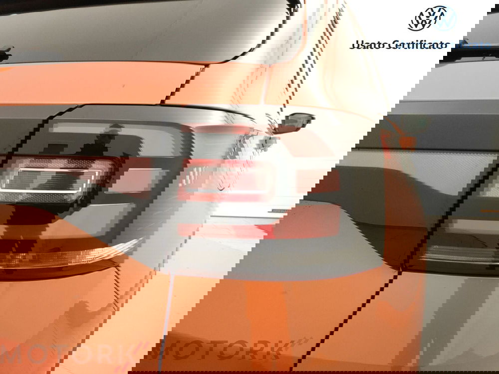 Volkswagen T-Cross usata a Varese (8)