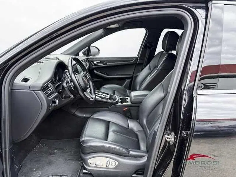 Porsche Macan usata a Perugia (10)