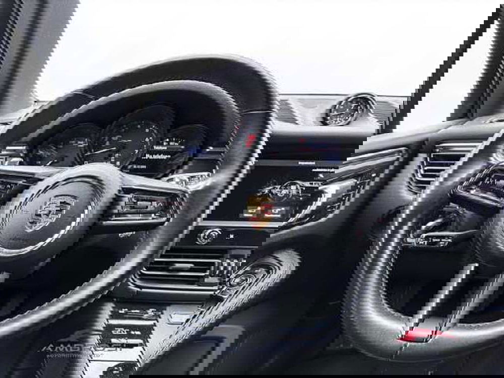 Porsche Macan usata a Perugia (14)