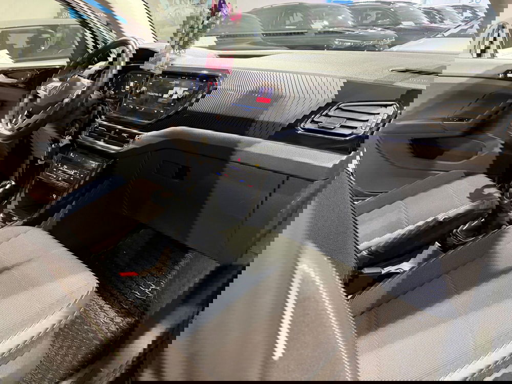 Volkswagen T-Cross usata a Genova (10)