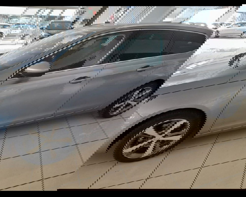 Peugeot 308 SW usata a Asti (3)