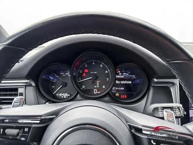 Porsche Macan usata a Viterbo (13)