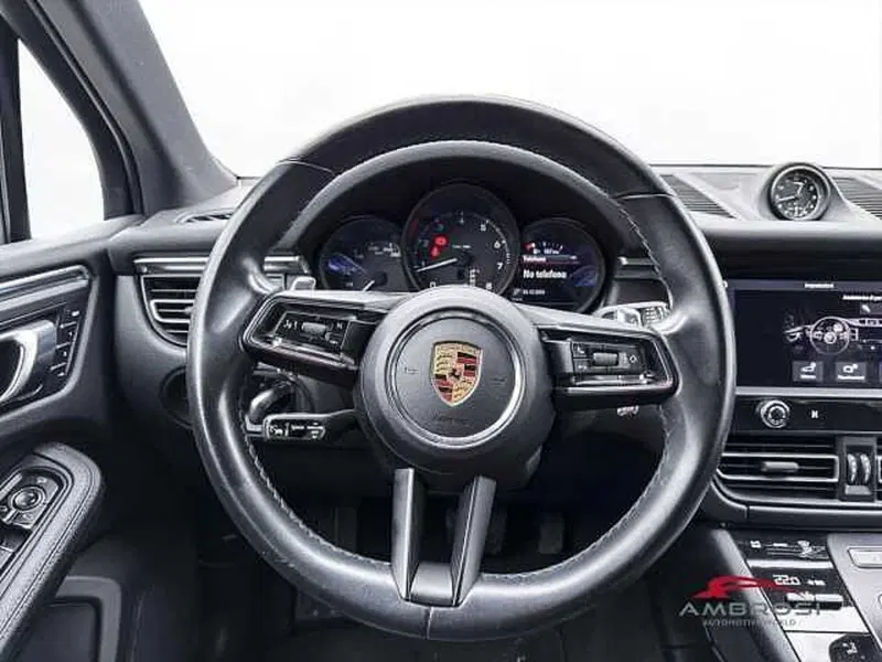 Porsche Macan usata a Viterbo (14)