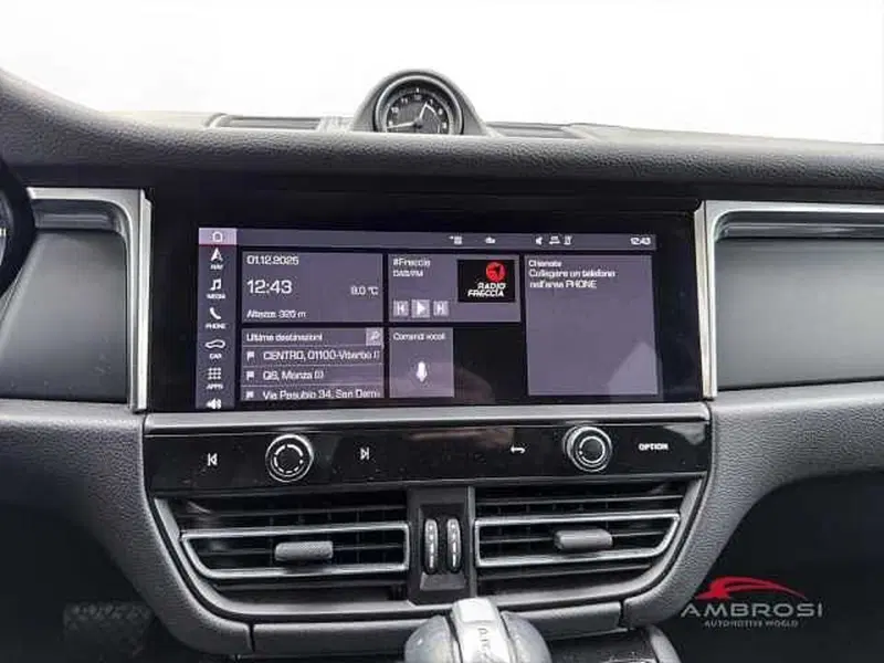 Porsche Macan usata a Viterbo (17)