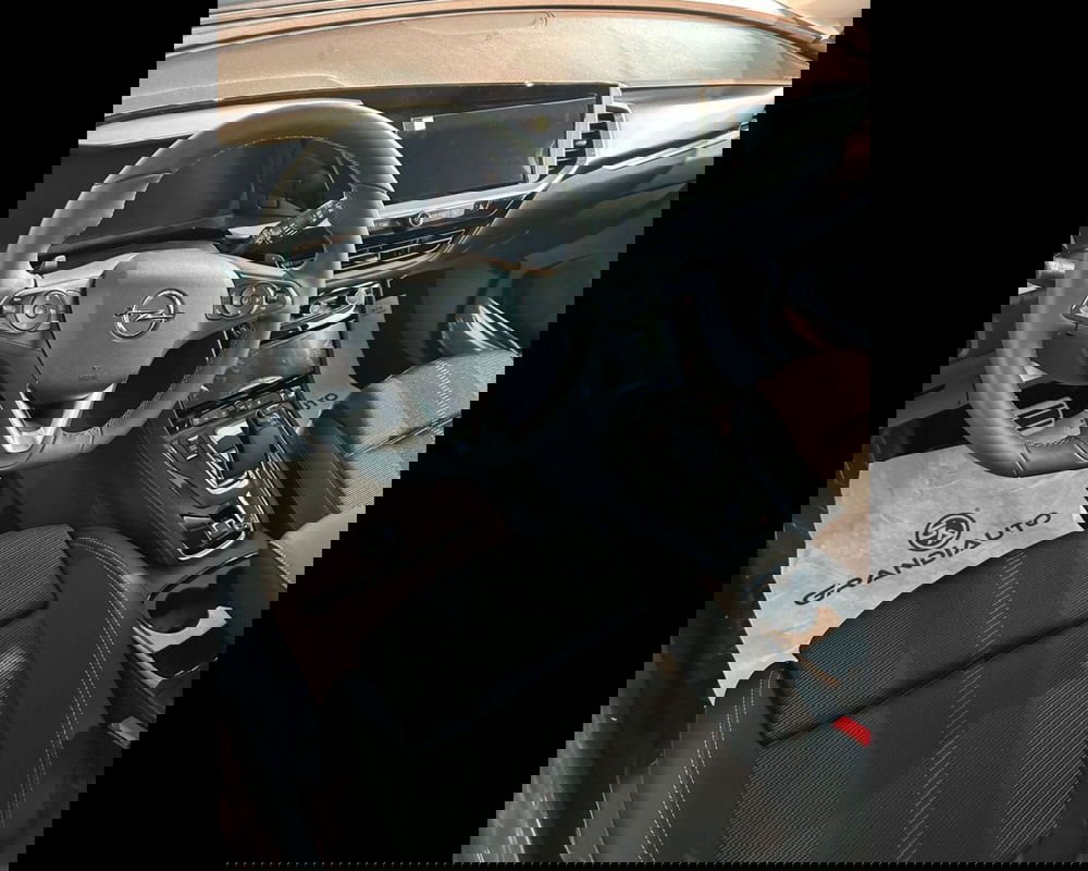 Opel Grandland nuova a Asti (9)