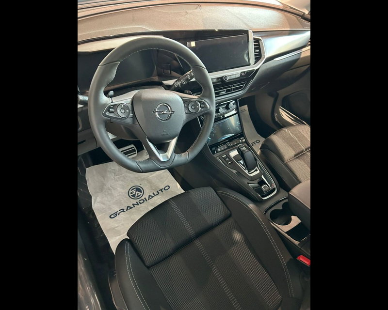 Opel Grandland nuova a Asti (9)