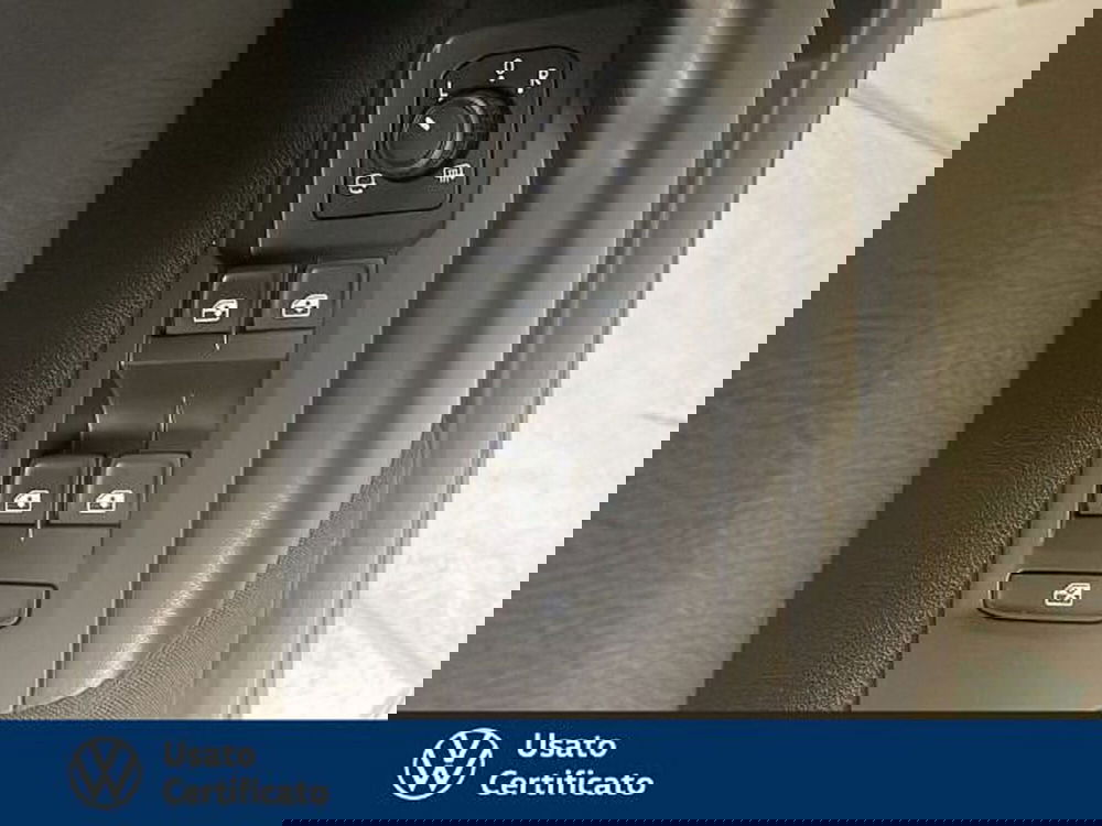 Volkswagen Taigo usata a Vicenza (15)