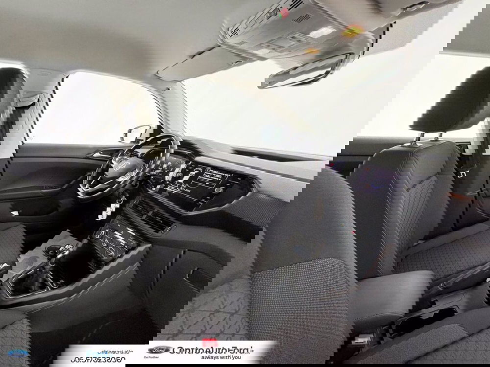 Volkswagen T-Cross usata a Roma (6)