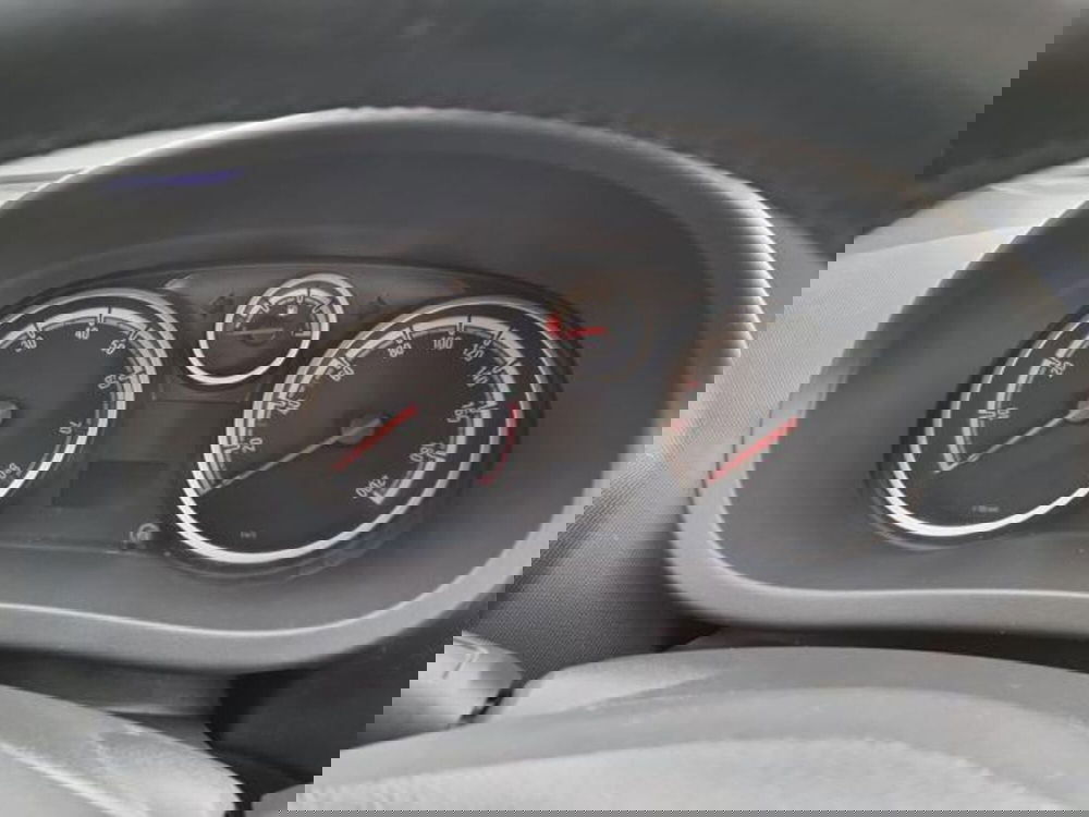 Opel Corsa usata a Salerno (10)